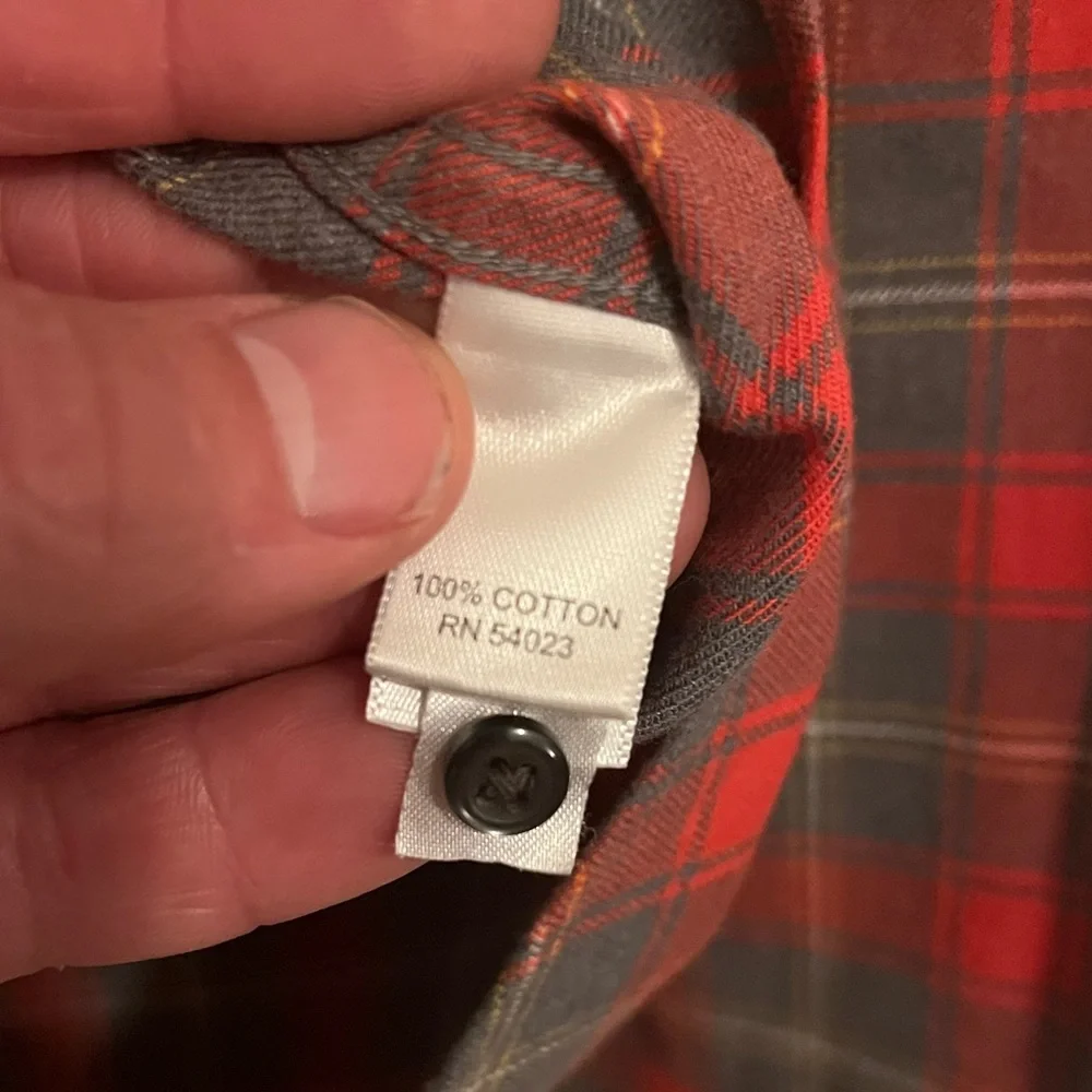 Banana Republic Plaid Button Down Shirt‎